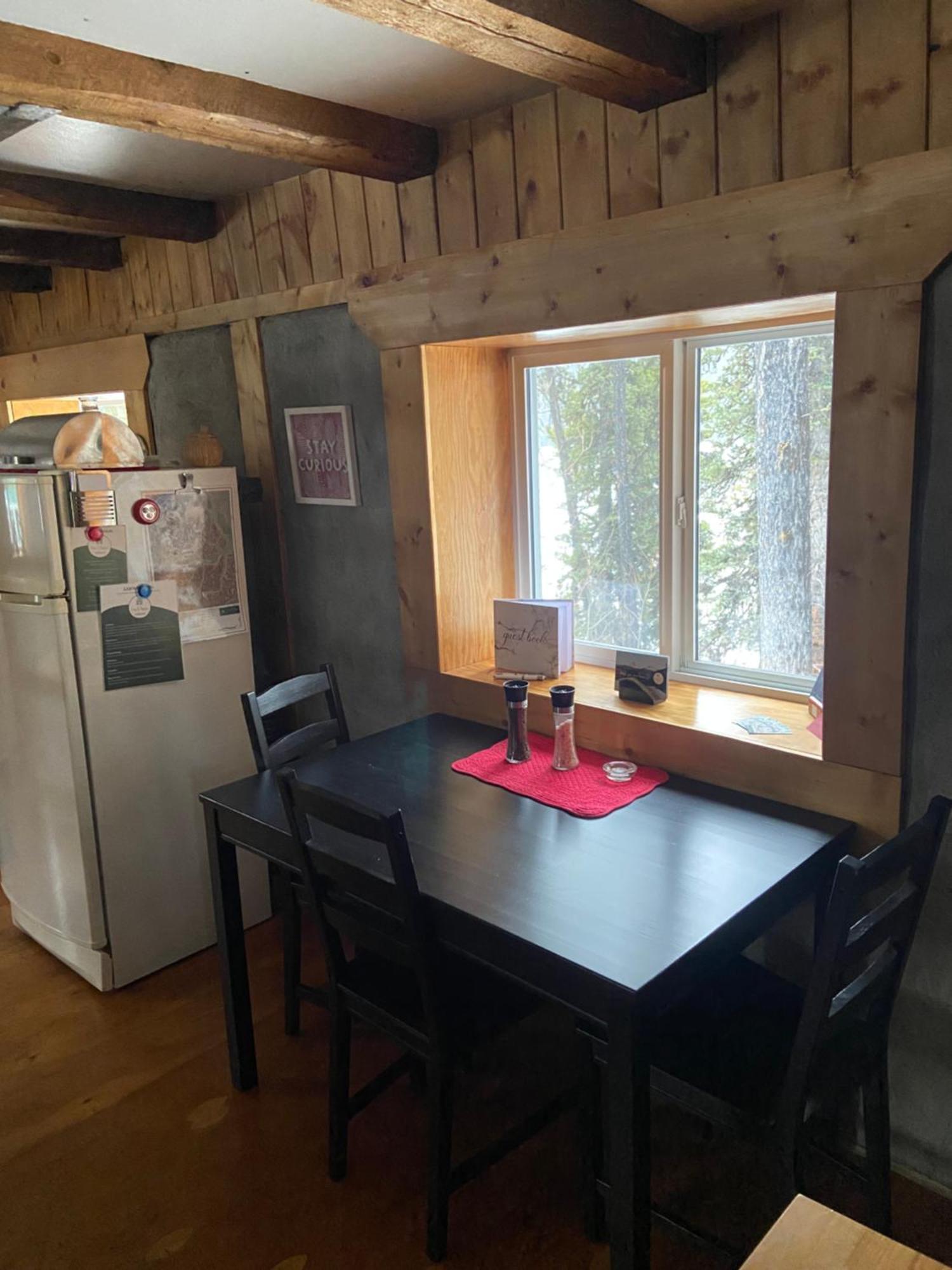 Bed and Breakfast Vines And Puppies Hideaway à Jade City Extérieur photo